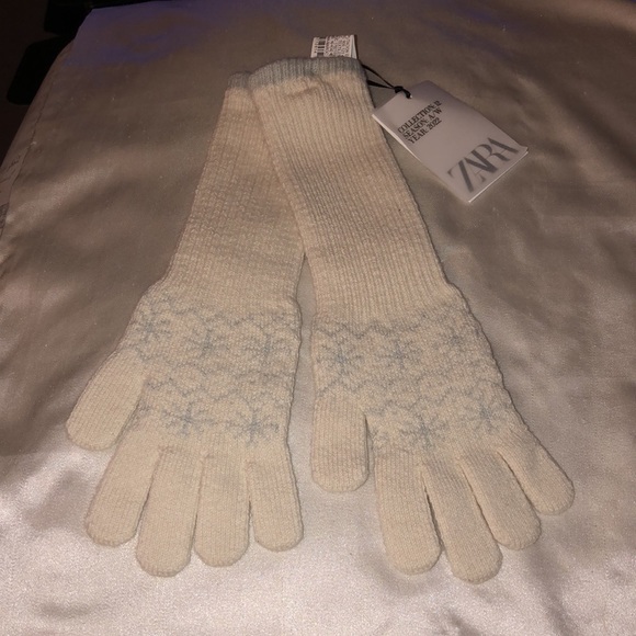 Zara Jacquard Knit White Long Gloves Pale Blue Snowflake Pattern Size S NWT - Picture 7 of 16